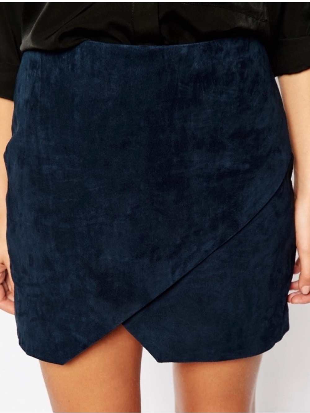 MNG Navy genuine leather suede mini skirt size 6
